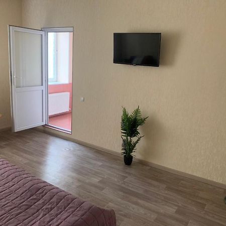 Apartment On Mira Avenue 이즈마일 외부 사진